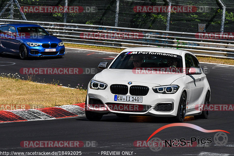 Bild #18492025 - Touristenfahrten Nürburgring Nordschleife (14.08.2022)