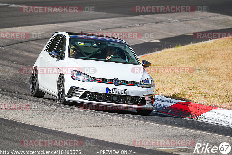 Bild #18493576 - Touristenfahrten Nürburgring Nordschleife (14.08.2022)