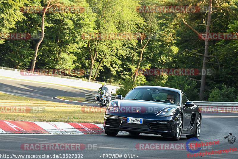 Bild #18527832 - Touristenfahrten Nürburgring Nordschleife (16.08.2022)