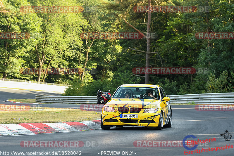 Bild #18528042 - Touristenfahrten Nürburgring Nordschleife (16.08.2022)