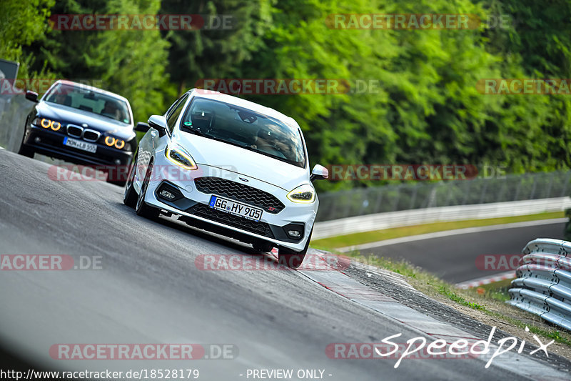 Bild #18528179 - Touristenfahrten Nürburgring Nordschleife (16.08.2022)