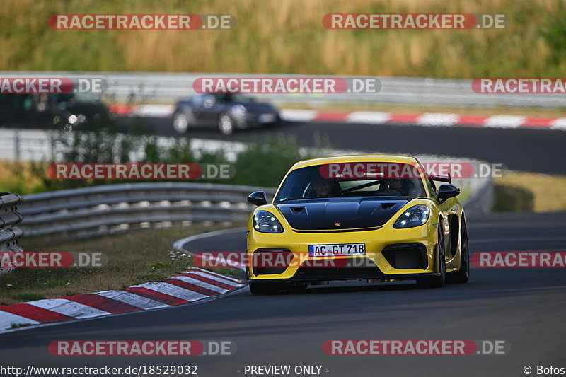 Bild #18529032 - Touristenfahrten Nürburgring Nordschleife (16.08.2022)