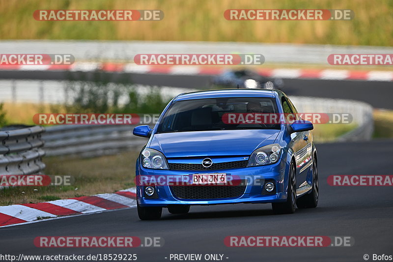 Bild #18529225 - Touristenfahrten Nürburgring Nordschleife (16.08.2022)