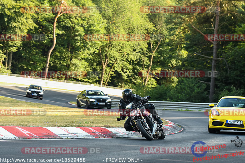 Bild #18529458 - Touristenfahrten Nürburgring Nordschleife (16.08.2022)