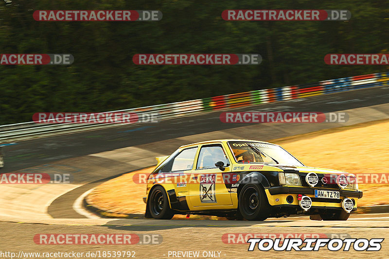 Bild #18539792 - Touristenfahrten Nürburgring Nordschleife (16.08.2022)