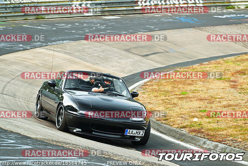 Bild #18564745 - Touristenfahrten Nürburgring Nordschleife (18.08.2022)