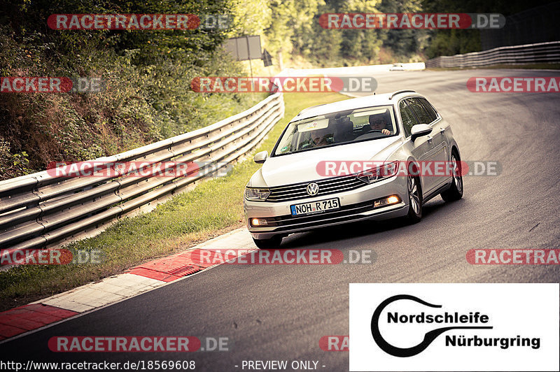 Bild #18569608 - Touristenfahrten Nürburgring Nordschleife (19.08.2022)