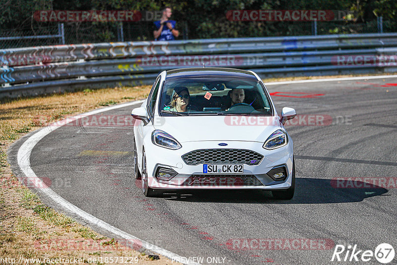 Bild #18573229 - Touristenfahrten Nürburgring Nordschleife (19.08.2022)