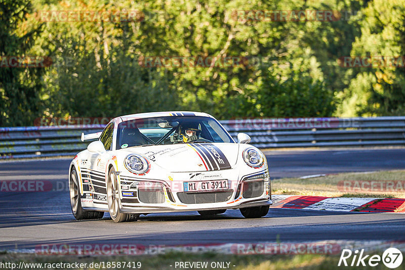 Bild #18587419 - Touristenfahrten Nürburgring Nordschleife (20.08.2022)