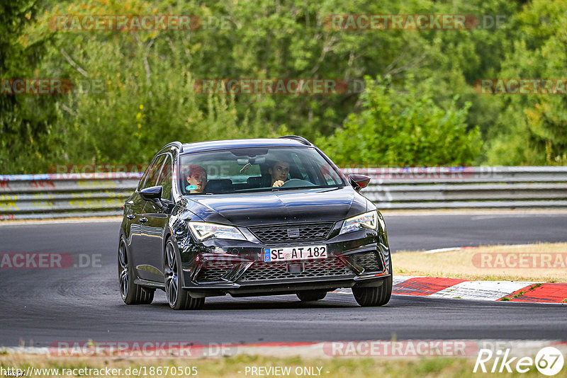 Bild #18670505 - Touristenfahrten Nürburgring Nordschleife (22.08.2022)