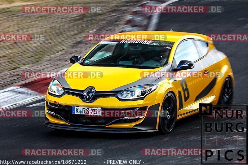 Bild #18671212 - Touristenfahrten Nürburgring Nordschleife (22.08.2022)