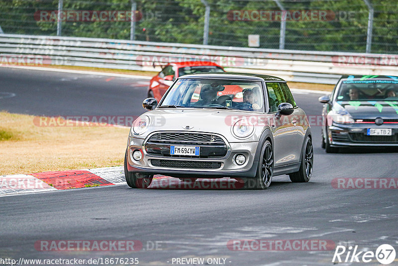 Bild #18676235 - Touristenfahrten Nürburgring Nordschleife (22.08.2022)