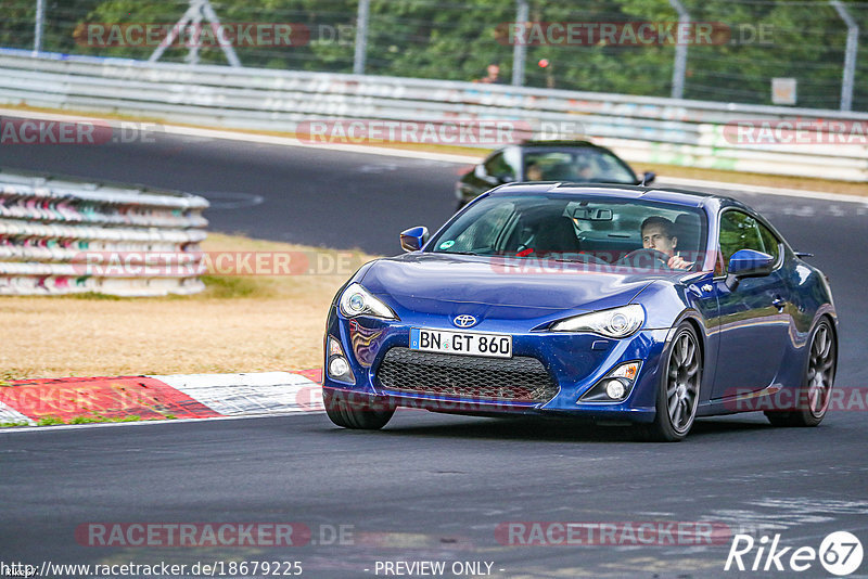 Bild #18679225 - Touristenfahrten Nürburgring Nordschleife (22.08.2022)