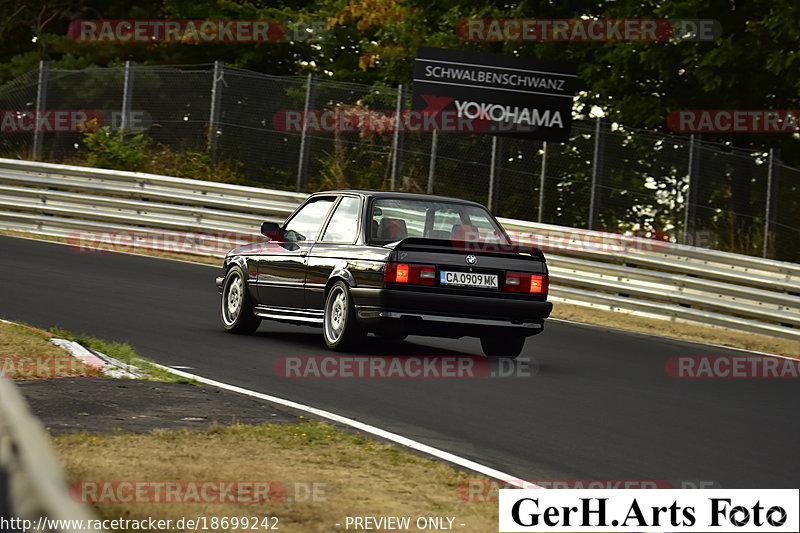 Bild #18699242 - Touristenfahrten Nürburgring Nordschleife (22.08.2022)