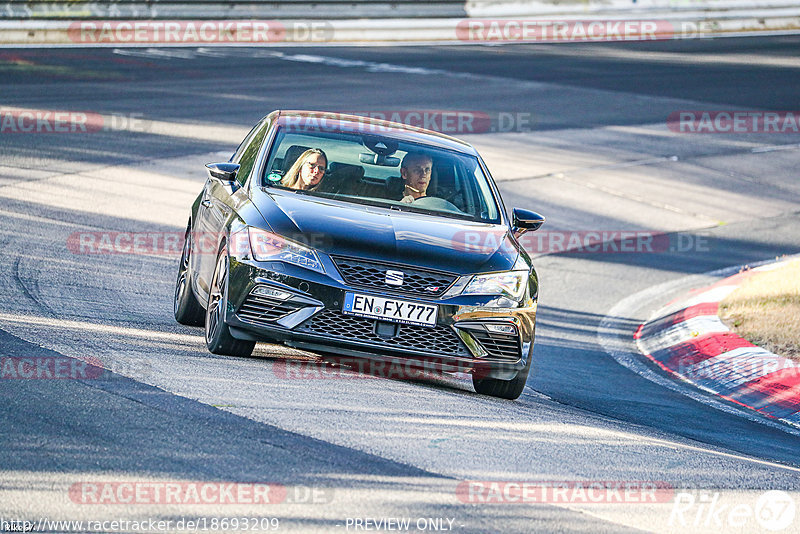 Bild #18693209 - Touristenfahrten Nürburgring Nordschleife (23.08.2022)