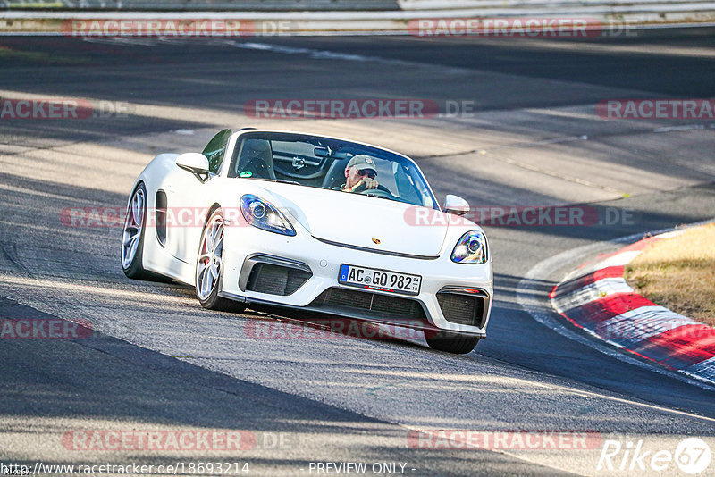 Bild #18693214 - Touristenfahrten Nürburgring Nordschleife (23.08.2022)