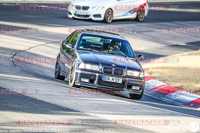 Bild #18693242 - Touristenfahrten Nürburgring Nordschleife (23.08.2022)