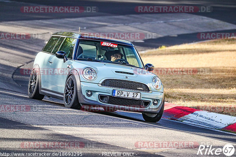 Bild #18693295 - Touristenfahrten Nürburgring Nordschleife (23.08.2022)