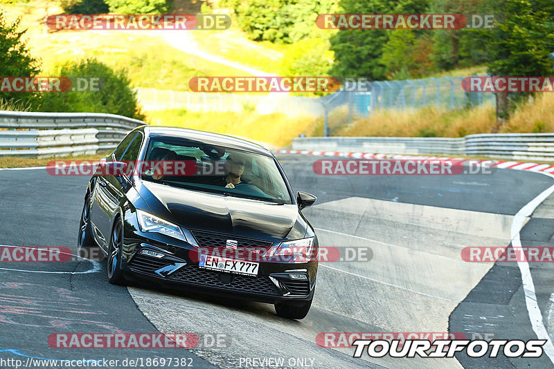 Bild #18697382 - Touristenfahrten Nürburgring Nordschleife (23.08.2022)