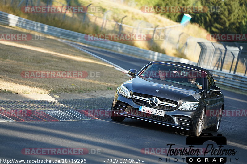 Bild #18719296 - Touristenfahrten Nürburgring Nordschleife (25.08.2022)