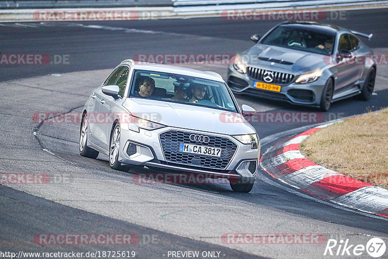 Bild #18725619 - Touristenfahrten Nürburgring Nordschleife (25.08.2022)