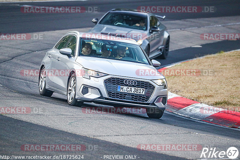 Bild #18725624 - Touristenfahrten Nürburgring Nordschleife (25.08.2022)