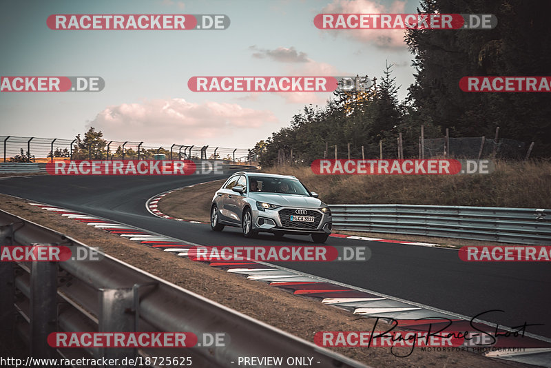 Bild #18725625 - Touristenfahrten Nürburgring Nordschleife (25.08.2022)