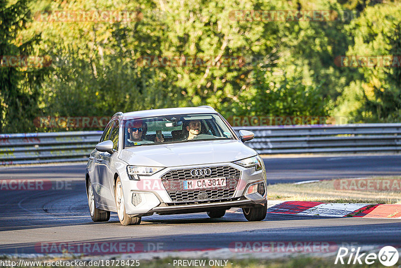 Bild #18728425 - Touristenfahrten Nürburgring Nordschleife (25.08.2022)