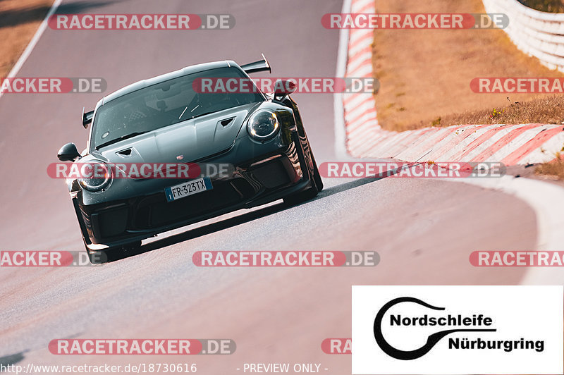 Bild #18730616 - Touristenfahrten Nürburgring Nordschleife (25.08.2022)