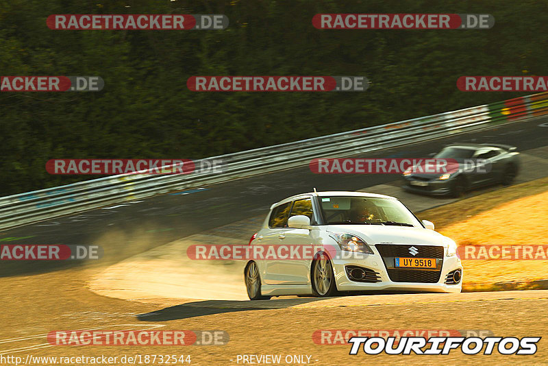 Bild #18732544 - Touristenfahrten Nürburgring Nordschleife (25.08.2022)