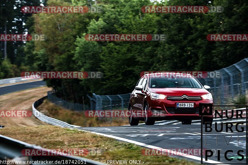 Bild #18742051 - Touristenfahrten Nürburgring Nordschleife (26.08.2022)