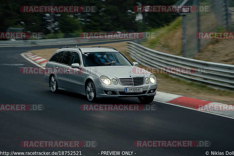 Bild #18752521 - Touristenfahrten Nürburgring Nordschleife (26.08.2022)