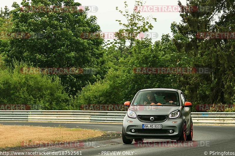 Bild #18752561 - Touristenfahrten Nürburgring Nordschleife (26.08.2022)