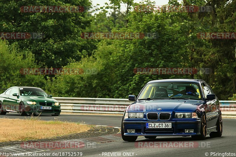 Bild #18752579 - Touristenfahrten Nürburgring Nordschleife (26.08.2022)