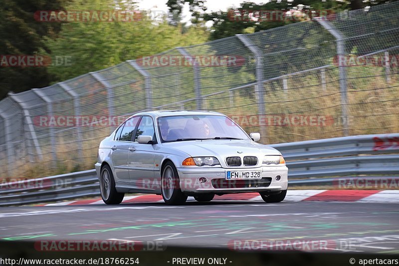 Bild #18766254 - Touristenfahrten Nürburgring Nordschleife (28.08.2022)