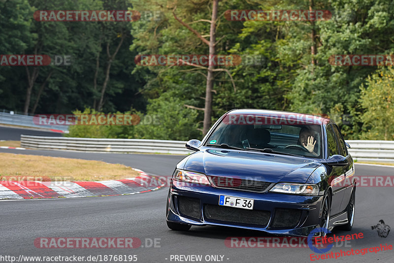 Bild #18768195 - Touristenfahrten Nürburgring Nordschleife (28.08.2022)