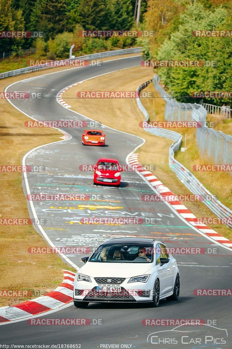 Bild #18768652 - Touristenfahrten Nürburgring Nordschleife (28.08.2022)