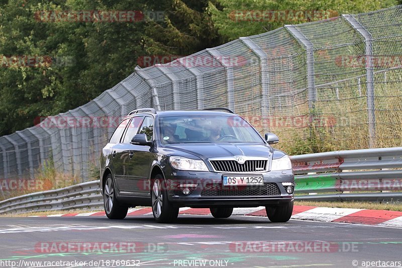 Bild #18769632 - Touristenfahrten Nürburgring Nordschleife (28.08.2022)