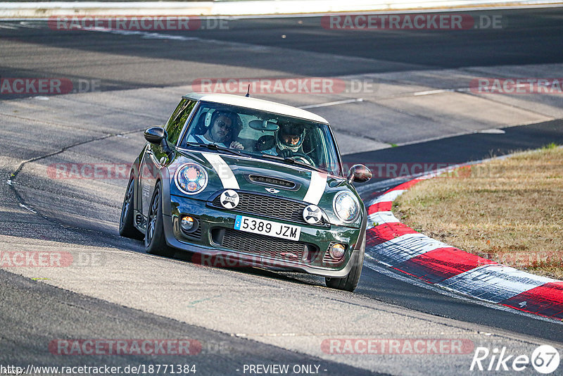 Bild #18771384 - Touristenfahrten Nürburgring Nordschleife (28.08.2022)