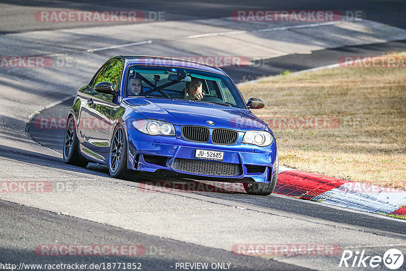 Bild #18771852 - Touristenfahrten Nürburgring Nordschleife (28.08.2022)