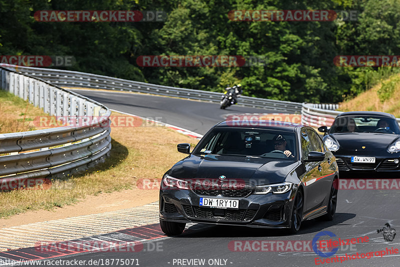 Bild #18775071 - Touristenfahrten Nürburgring Nordschleife (28.08.2022)