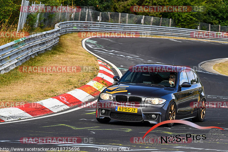 Bild #18775696 - Touristenfahrten Nürburgring Nordschleife (28.08.2022)