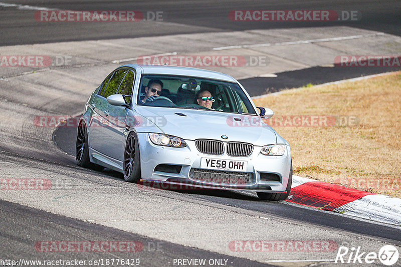 Bild #18776429 - Touristenfahrten Nürburgring Nordschleife (28.08.2022)