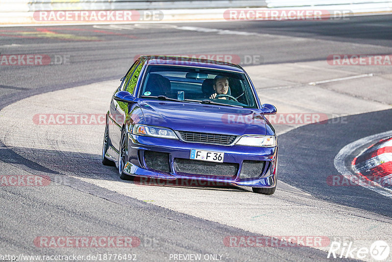 Bild #18776492 - Touristenfahrten Nürburgring Nordschleife (28.08.2022)