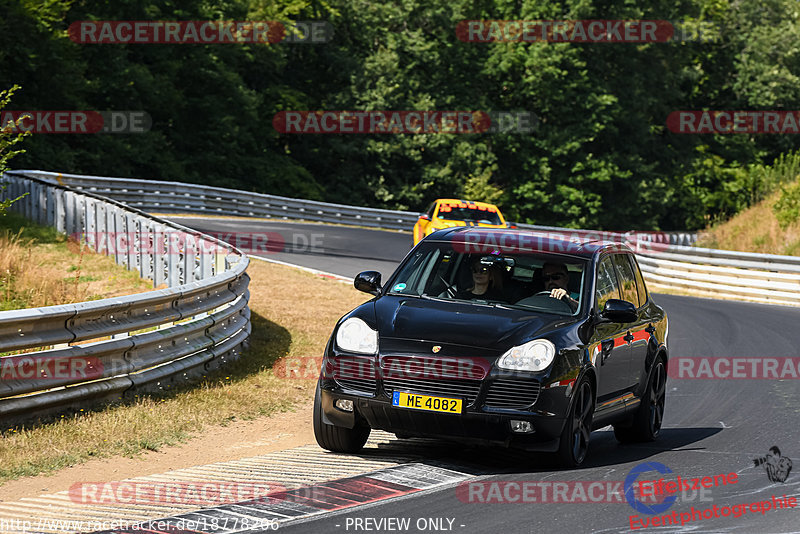 Bild #18778206 - Touristenfahrten Nürburgring Nordschleife (28.08.2022)