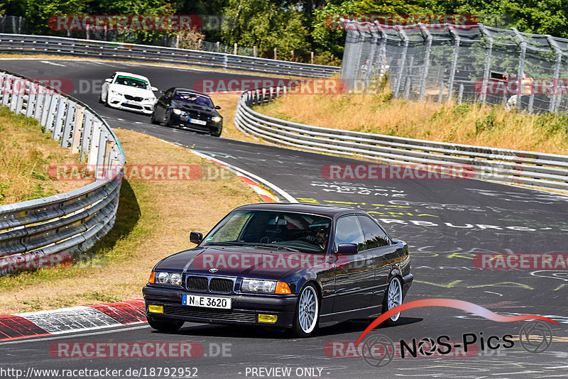 Bild #18792952 - Touristenfahrten Nürburgring Nordschleife (28.08.2022)