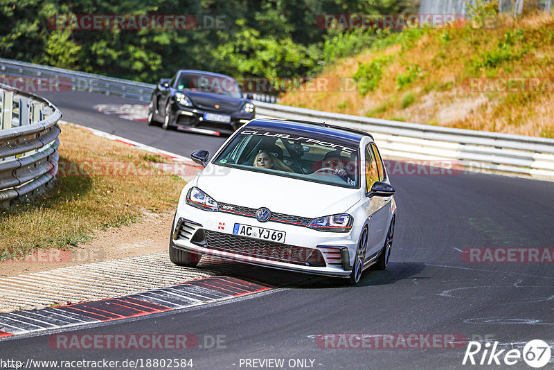 Bild #18802584 - Touristenfahrten Nürburgring Nordschleife (28.08.2022)