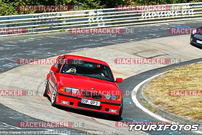 Bild #18819576 - Touristenfahrten Nürburgring Nordschleife (28.08.2022)