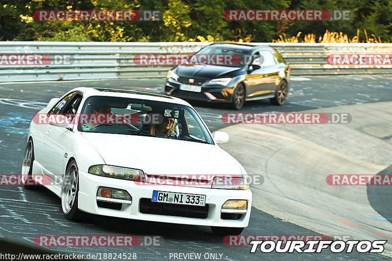 Bild #18824528 - Touristenfahrten Nürburgring Nordschleife (28.08.2022)