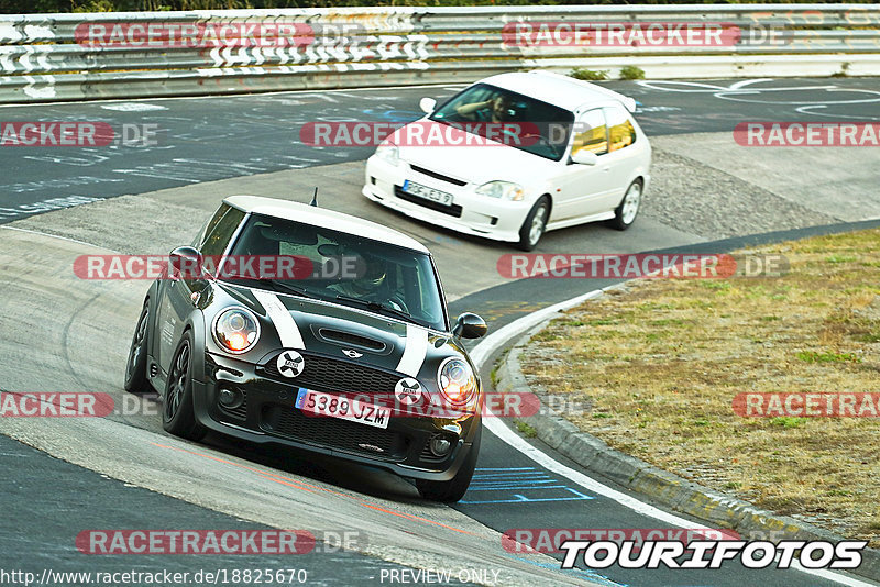 Bild #18825670 - Touristenfahrten Nürburgring Nordschleife (28.08.2022)